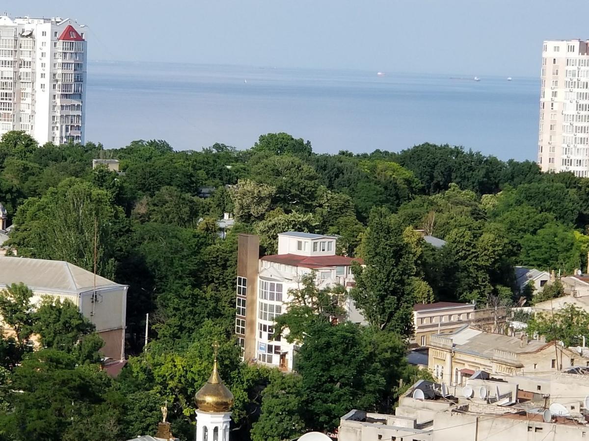 Ferienwohnung Flat with the sea view Odessa Exterior foto