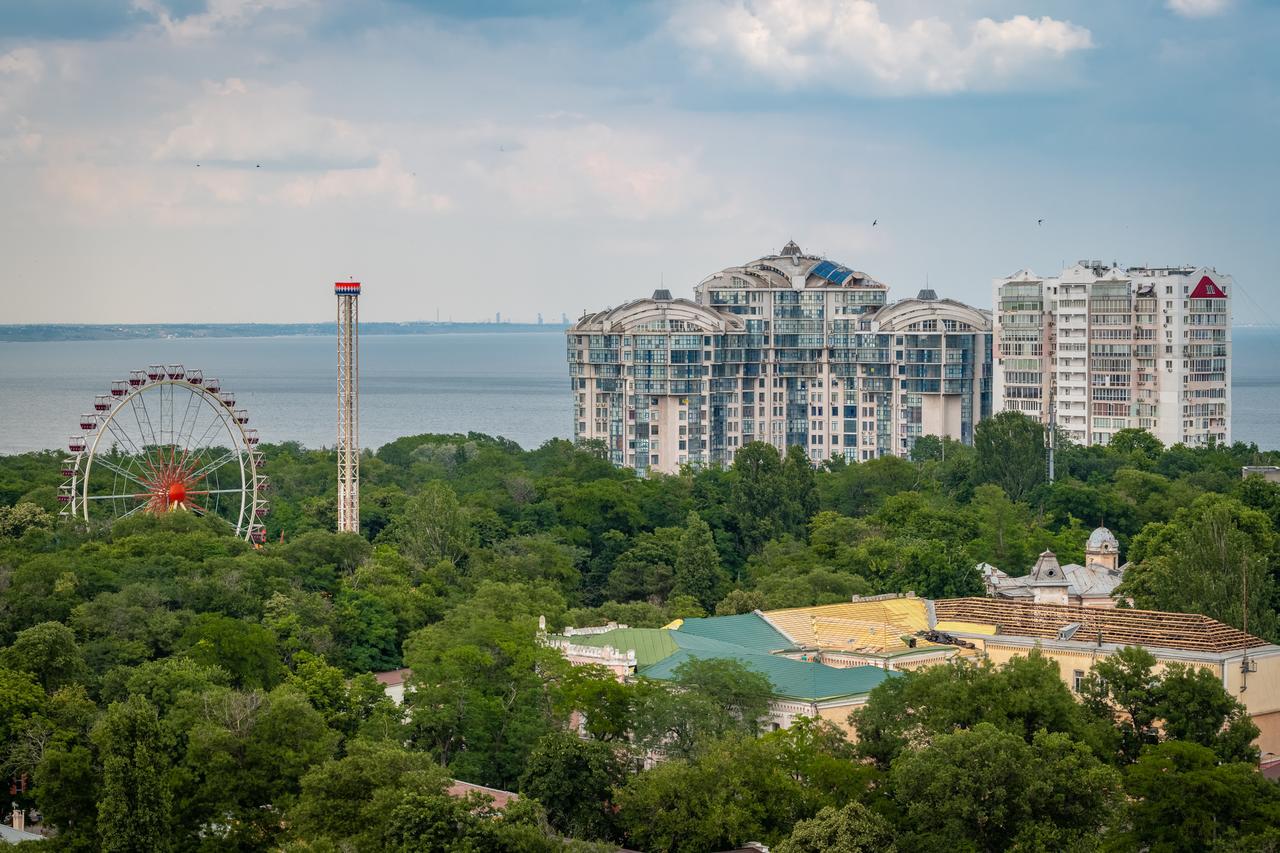 Ferienwohnung Flat with the sea view Odessa Exterior foto